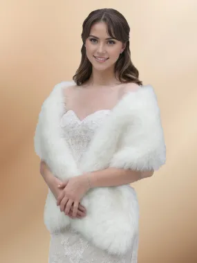 2025 Women's Ivory Faux Fur Shawl Wedding Shrug